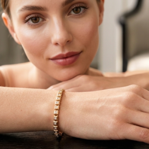 18ct yellow gold bezel set princess cut diamond bracelet tennis style