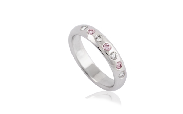 18 carat natural pink diamonds white diamonds hammer set_27861