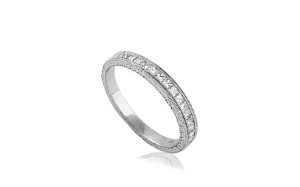 18 carat white gold engraved wedding ring with princess cut diamonds_26116