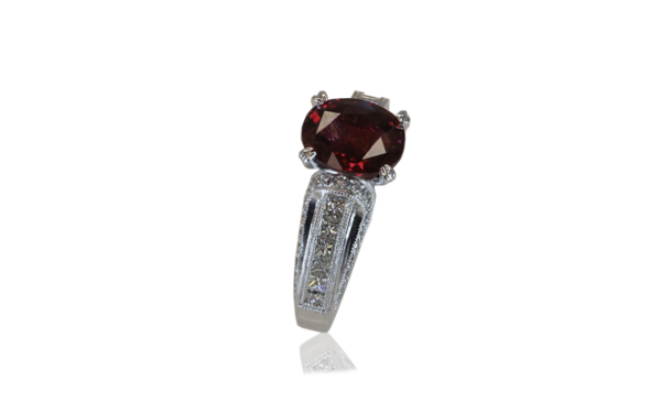 27975 side diamond & garnet