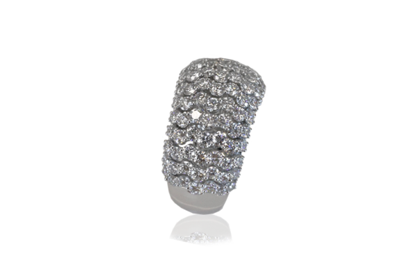 30818 B claw set band diamond set