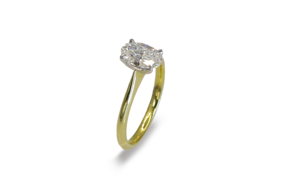 31012 B solitaire oval diamond ring